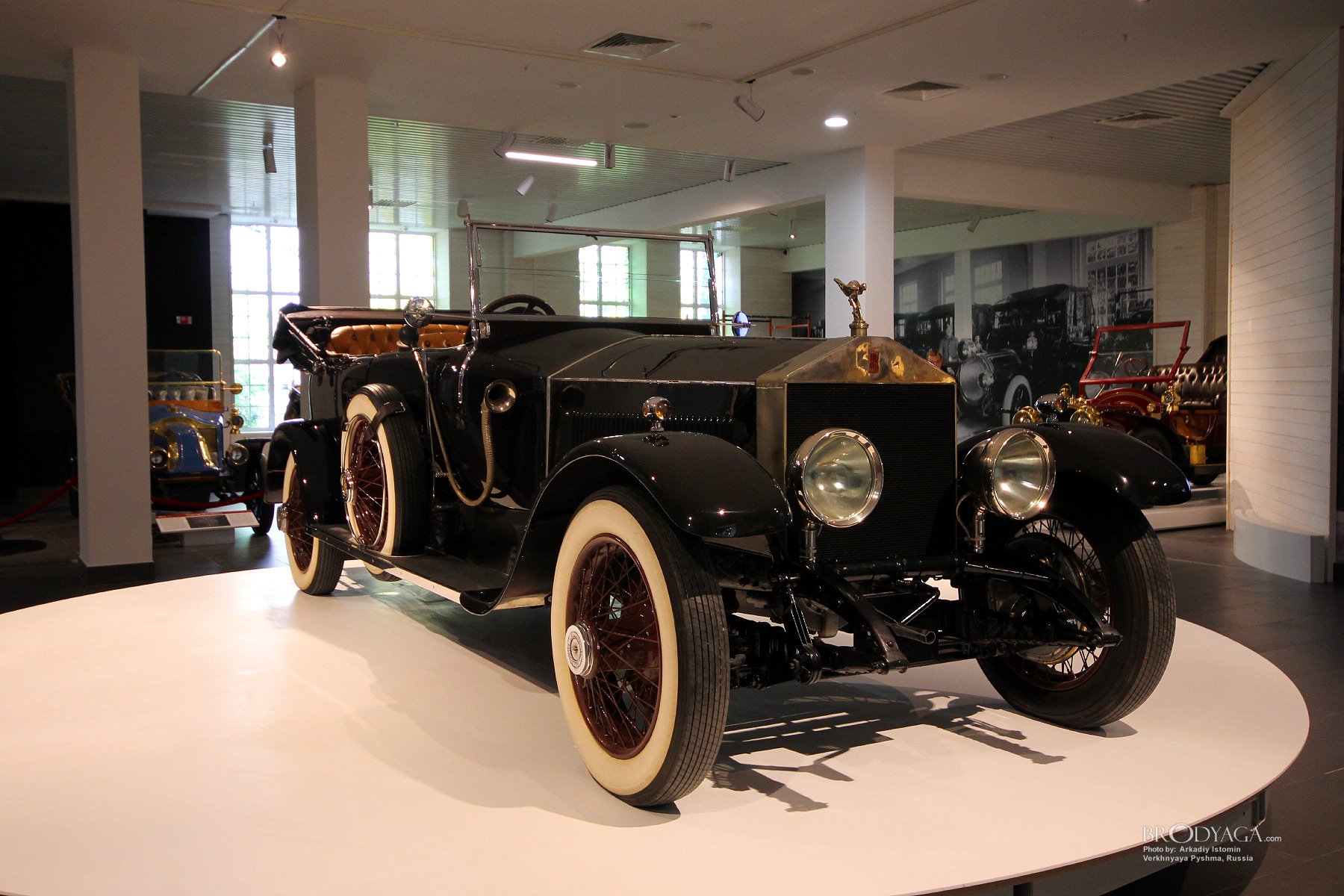UMMC Auto Museum “XX century AUTO” Музей автомобильной техники УГМК «ХХ век АВТО»